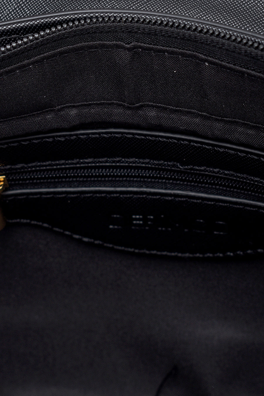 Women's Chain Detailed Shoulder Bag