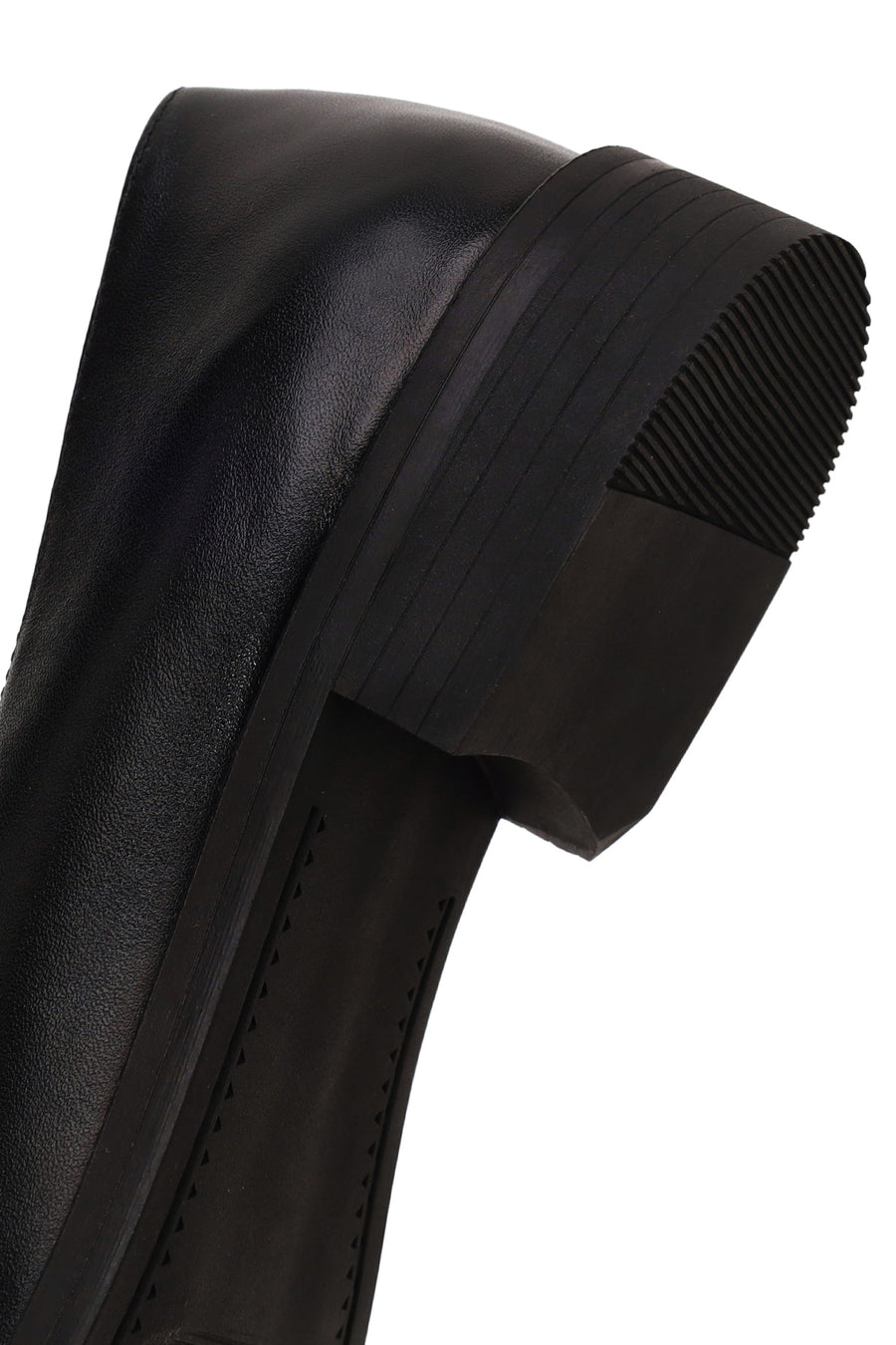 Woman Black Leather Loafer