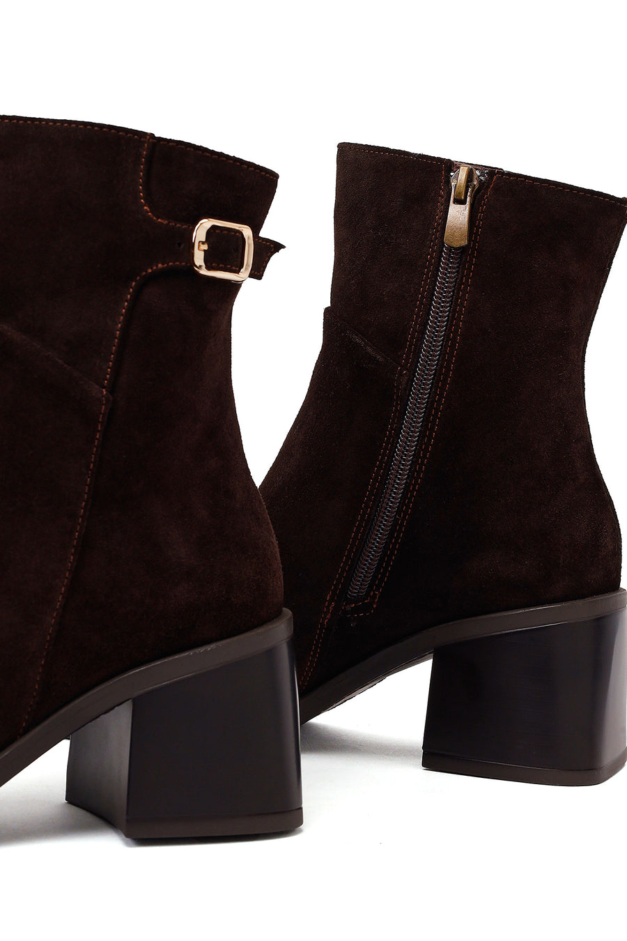 Woman Brown Zip Closure Chunky Heeled Suede Boots