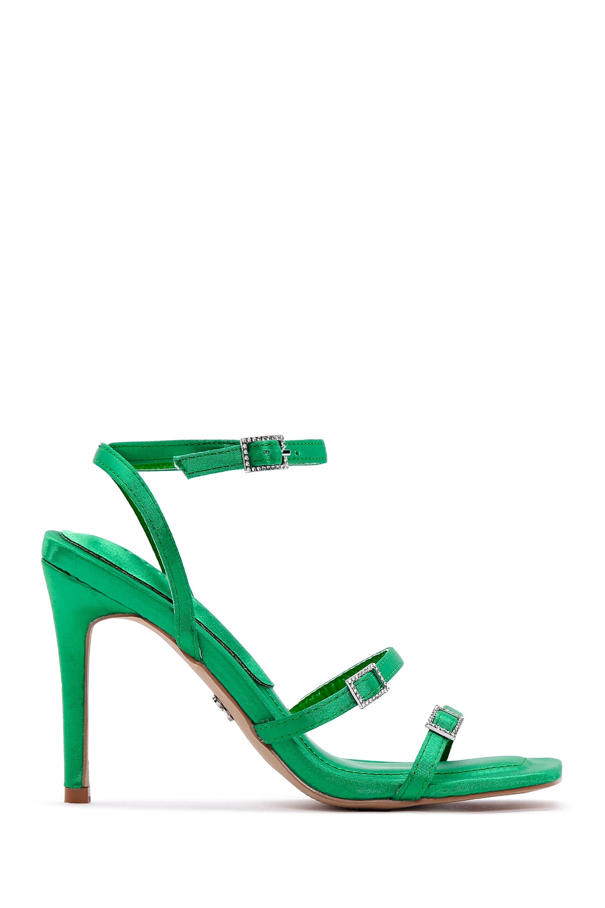 Complete the Look by Purchasing Together!