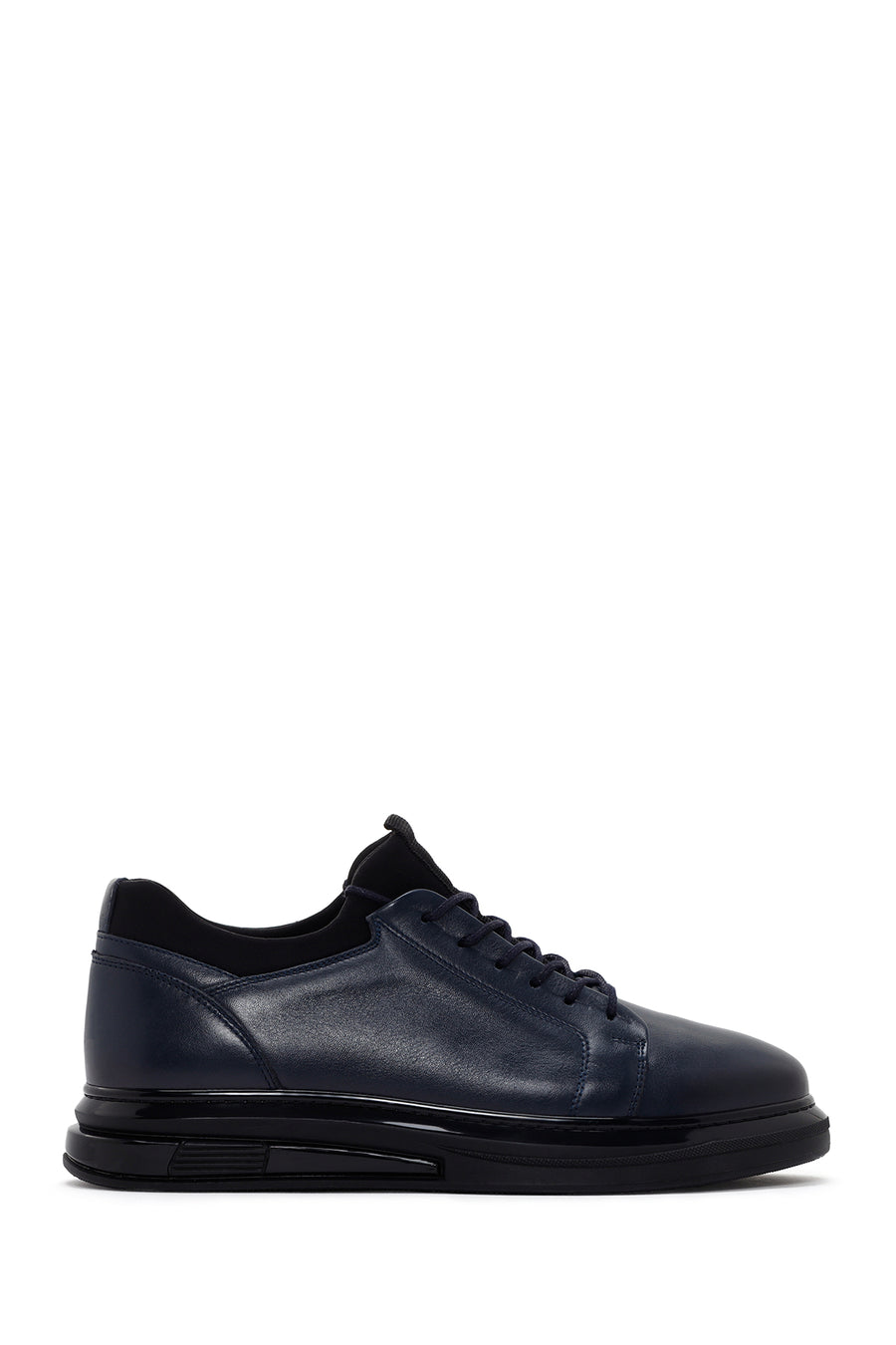 
Men's Navy Thick Sole Lace-Up Leather Casual Shoes
 25SFD674518 | Derimod