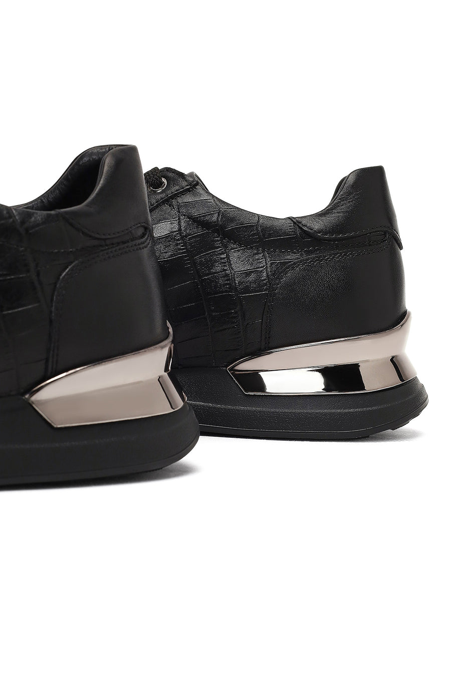 Erkek Siyah Bağcıklı Kalın Tabanlı Deri Sneaker