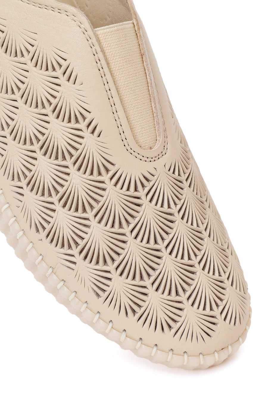Woman Cream Patterned Leather Comfort Shoes