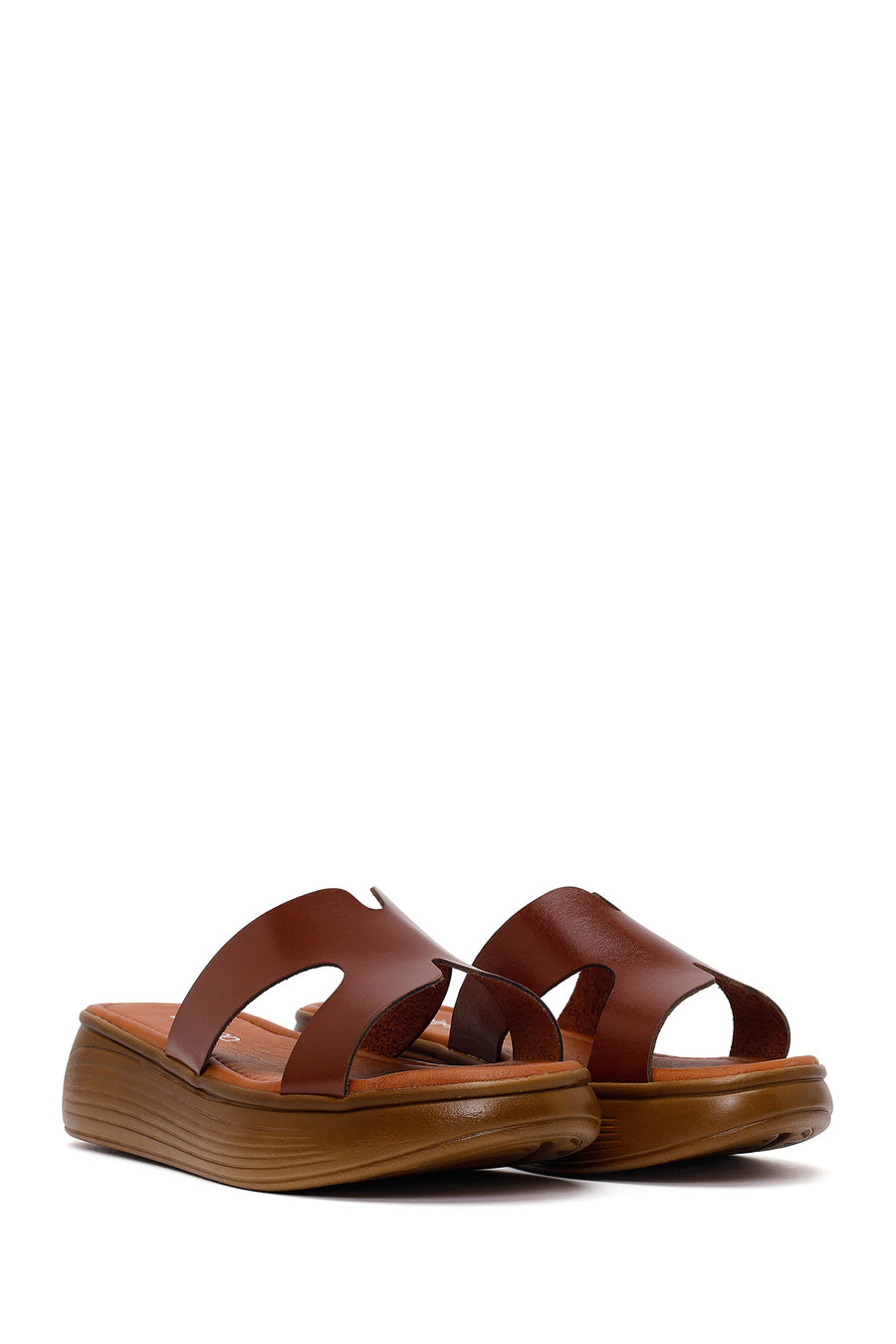 Woman Brown Thick-Soled Leather Slipper
