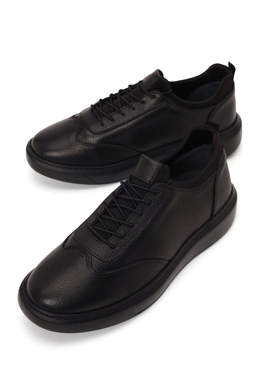 Erkek Siyah Bağcıklı Kalın Tabanlı Deri Sneaker