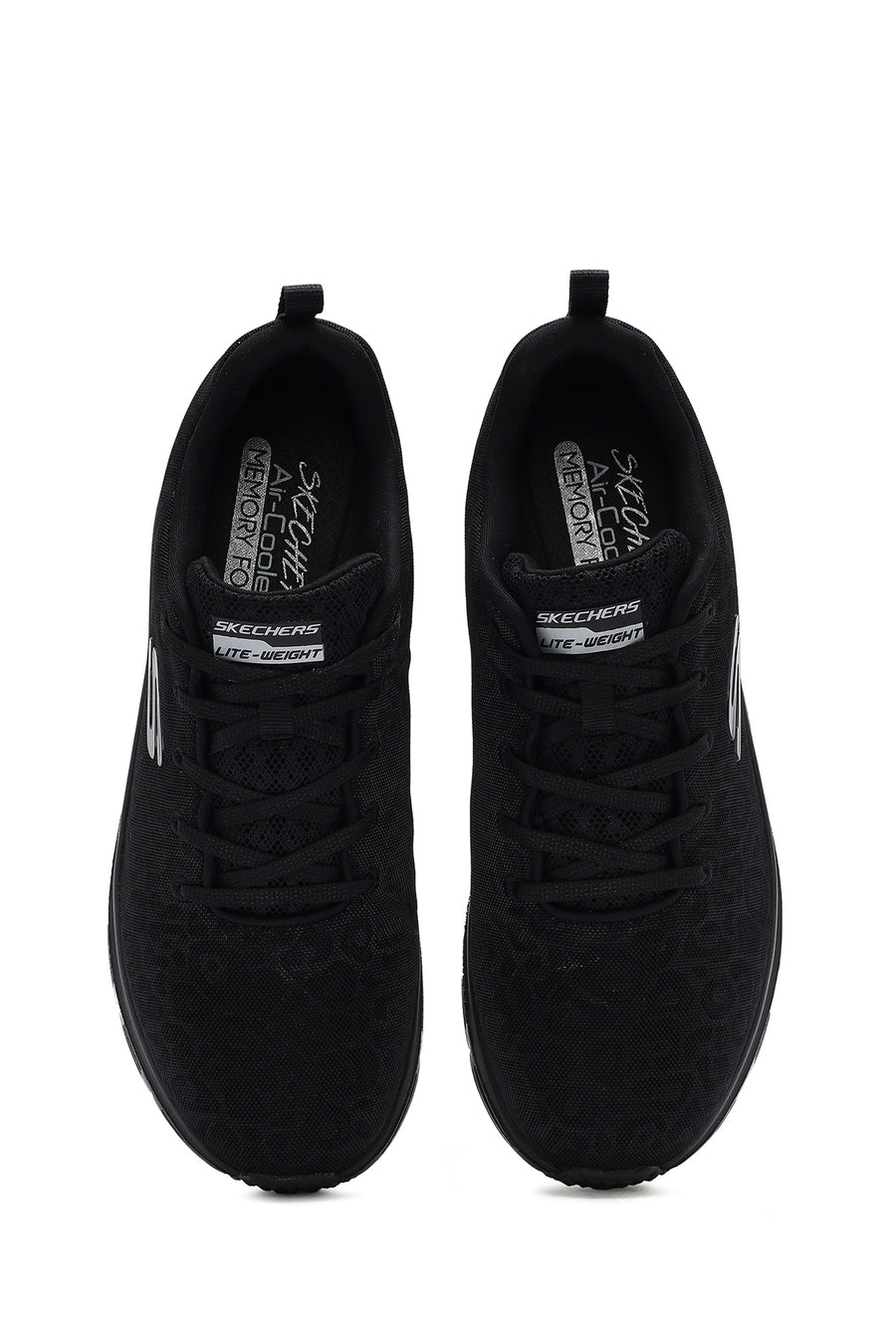 Skechers Women's Black Fashion Fit Lace-Up Thick Sole Fabric Sneakers