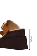 Woman Tan Buckled Wedge Heel Suede Slipper | Derimod