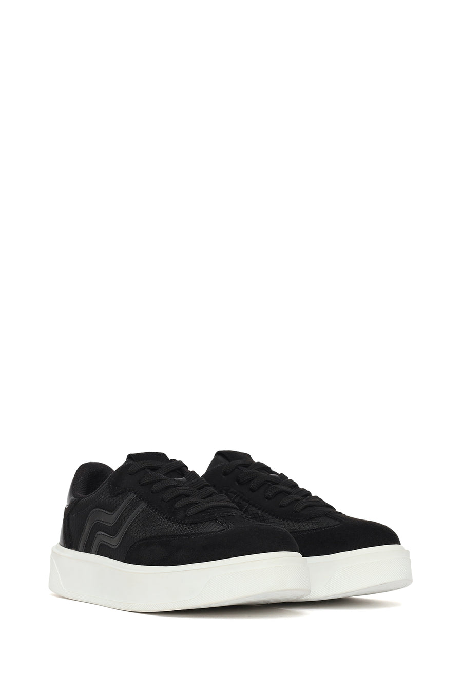 Woman Black Lace-Up Sneakers