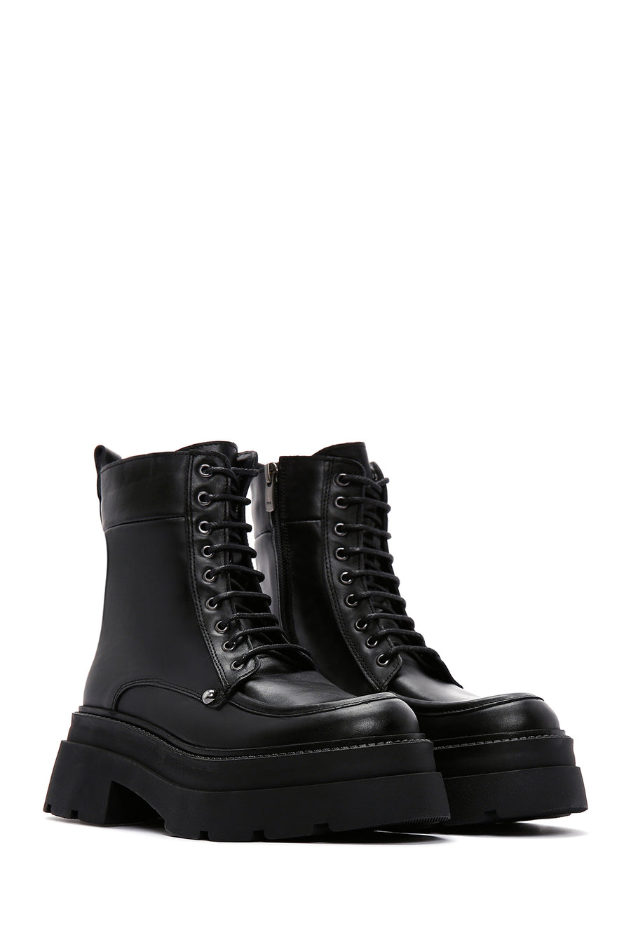 Women's Black Leather Zippered Thick Soled Boots