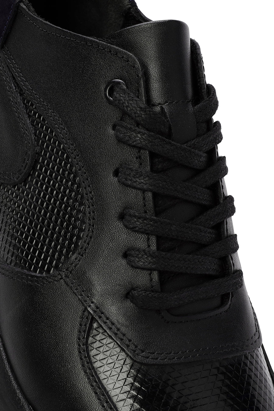 Erkek Siyah Bağcıklı Deri Casual Sneaker