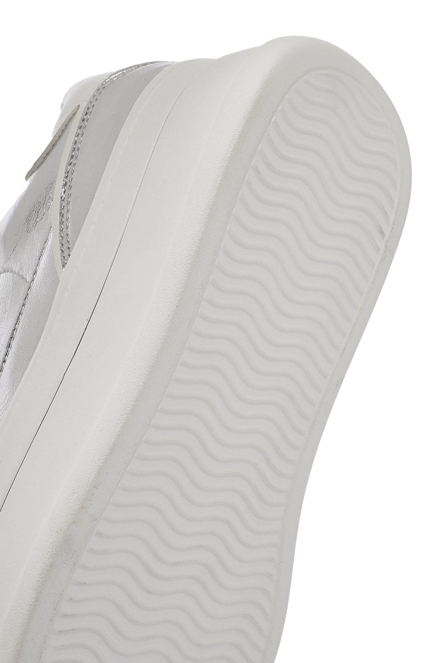 Kadın Gümüş Bağcıklı Kalın Tabanlı Metalik Sneaker