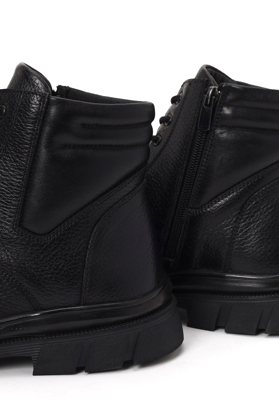 Male Black Zip Closure Leather Combat Boots