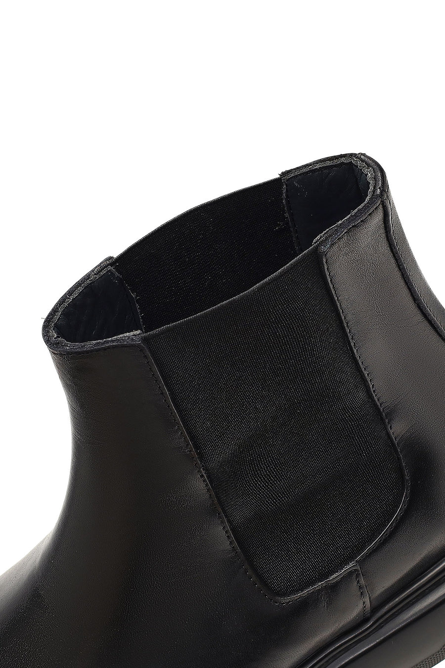 Men's Black Thick-Soled Leather Chelsea Boot