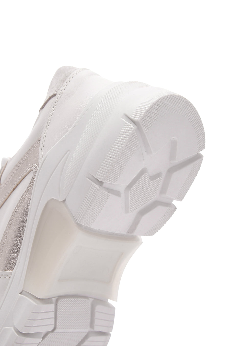 Women's Beige Leather Sneaker