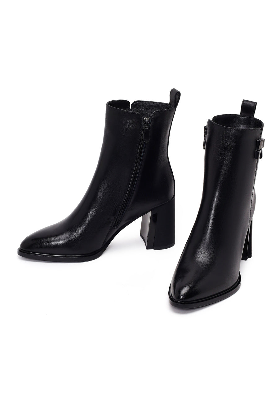 Woman Black Zip Closure Thick-Heeled Leather Boots