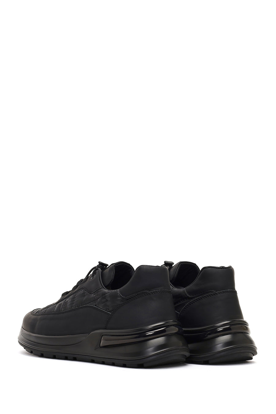 Men's Black Thick-Soled Leather Sneaker
