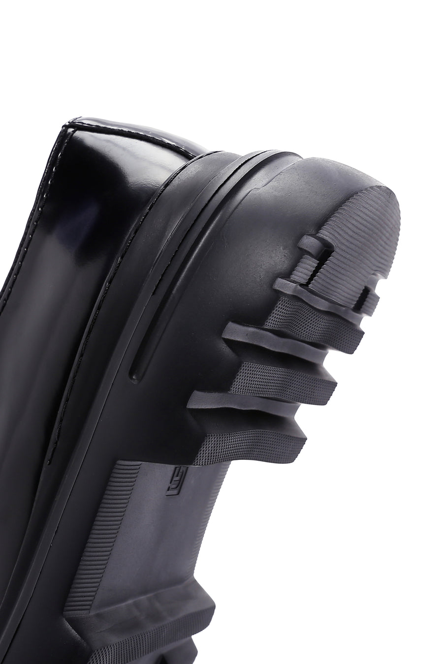 Men's Black Thick Soled Patent Leather Casual Shoes