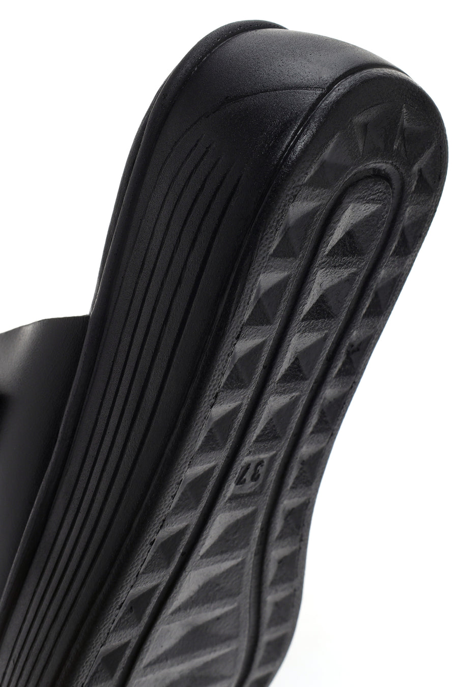 Women's Black Thick Sole Buckle Leather Slippers