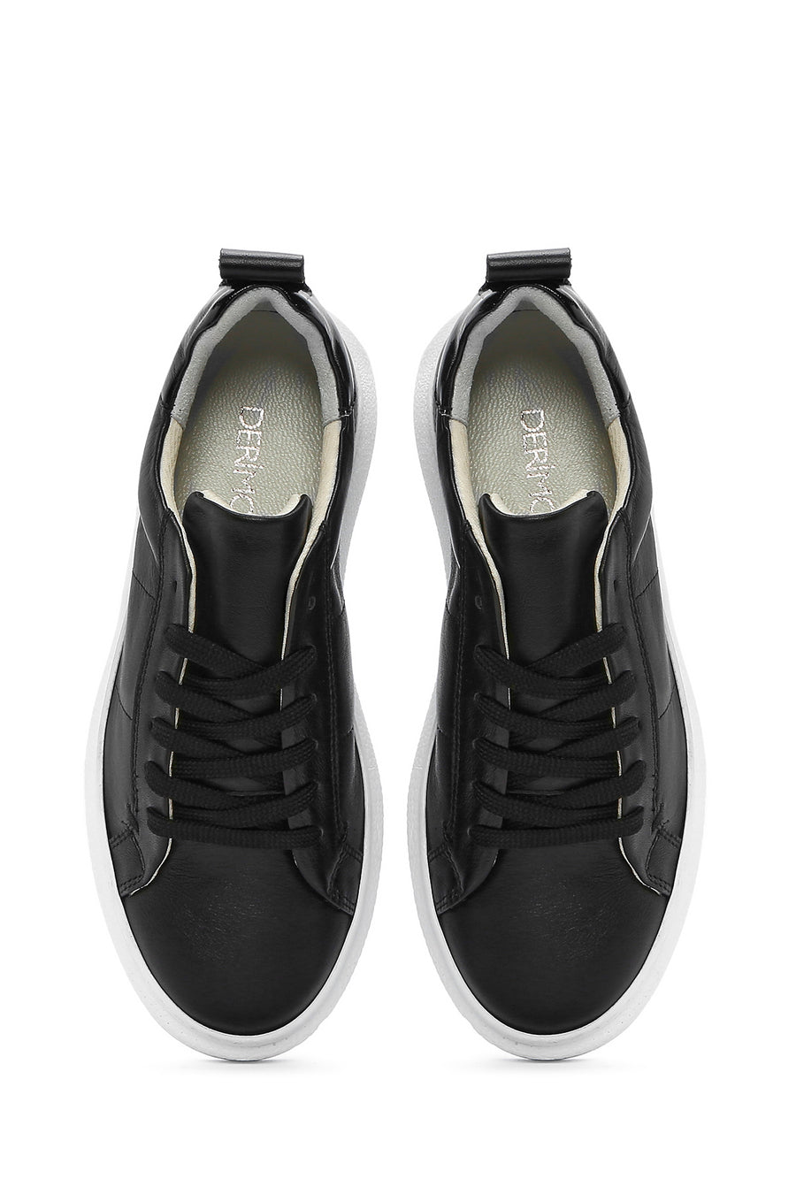 Kadın Siyah Bağcıklı Deri Sneaker