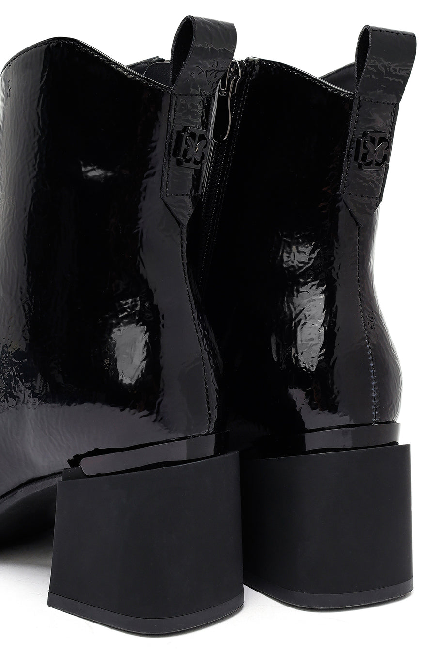 Woman Black Zip Closure Chunky-Heeled Boots