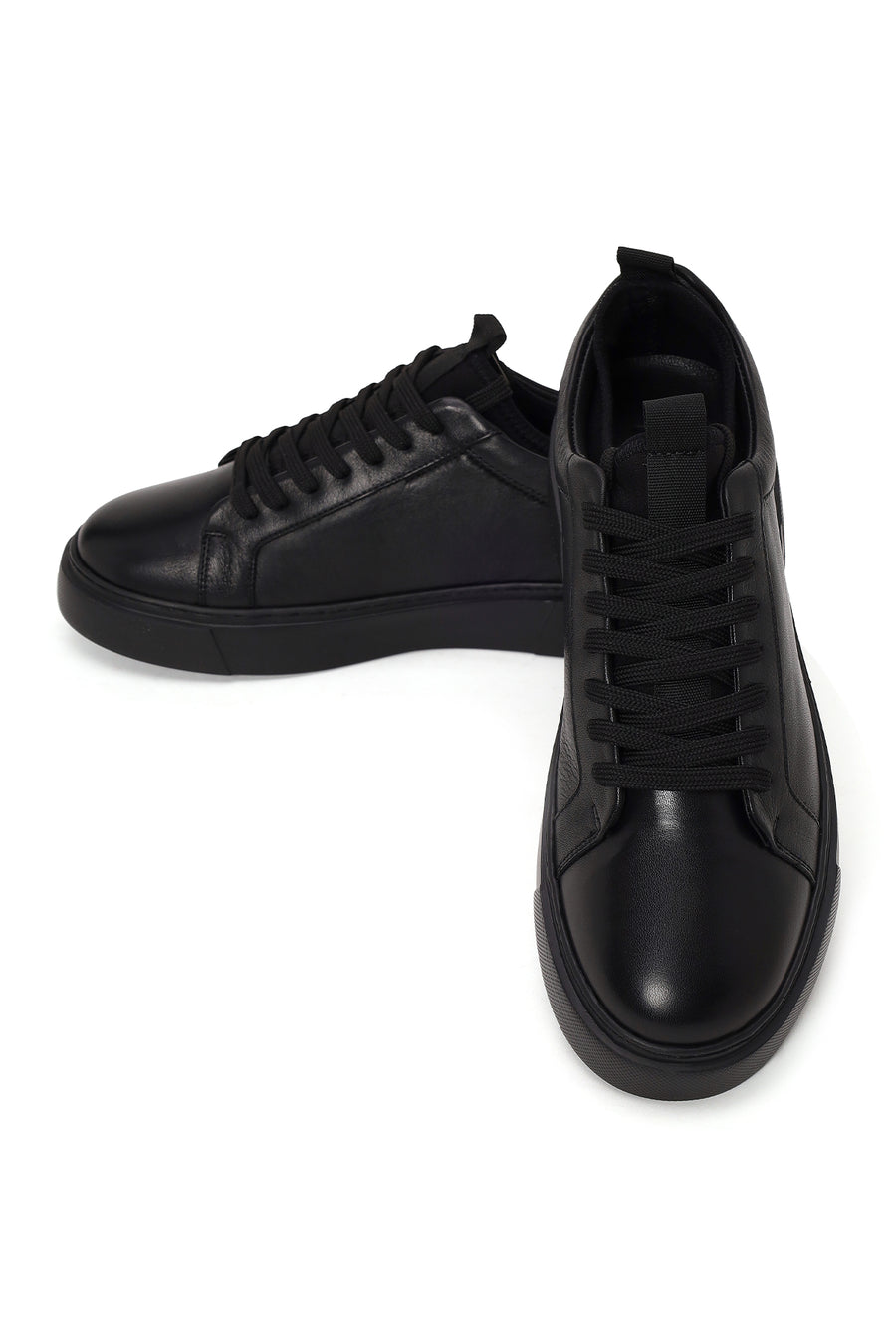 Male Black Lace-up Leather Sneaker