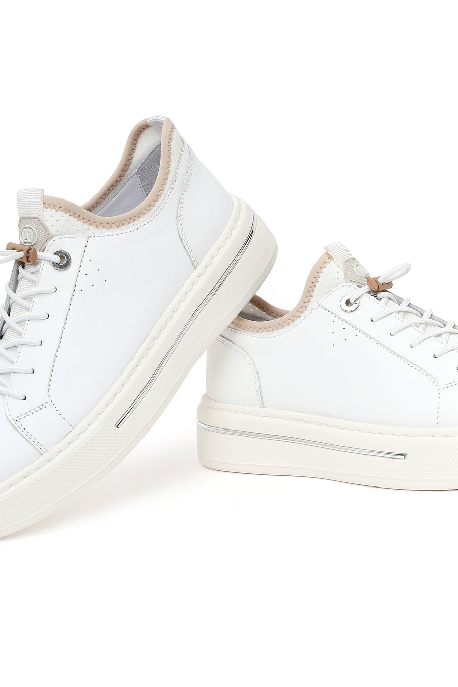 Erkek Beyaz Bağcıklı Kalın Tabanlı Deri Sneaker