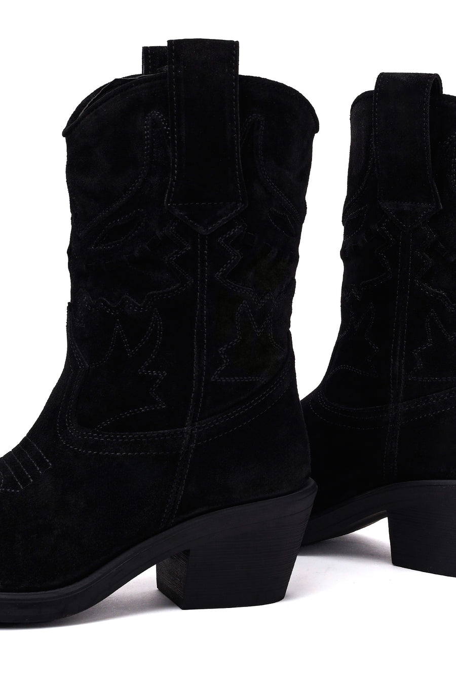 Woman Black Short Chunky-Heel Suede Cowboy Boots