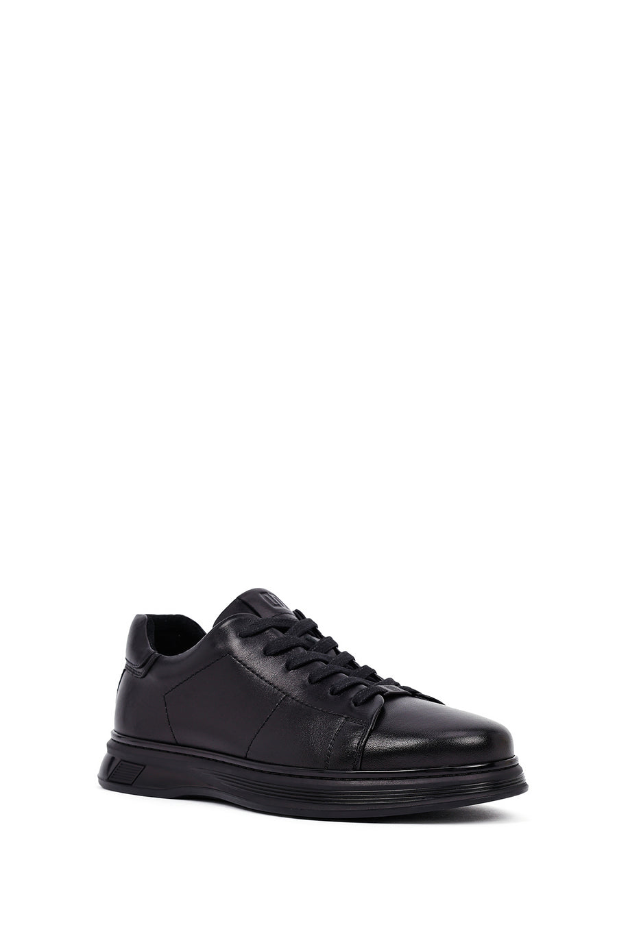 Male Black Lace-up Leather Casual Sneaker