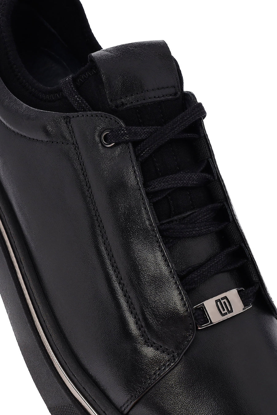 Men's Black Lace-Up Thick Sole Leather Sneakers