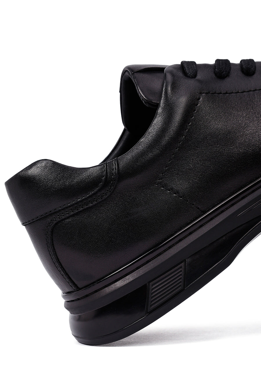 Male Black Lace-up Leather Casual Sneaker