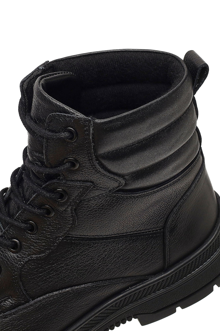 Men's Black Lace-Up Leather Boot
