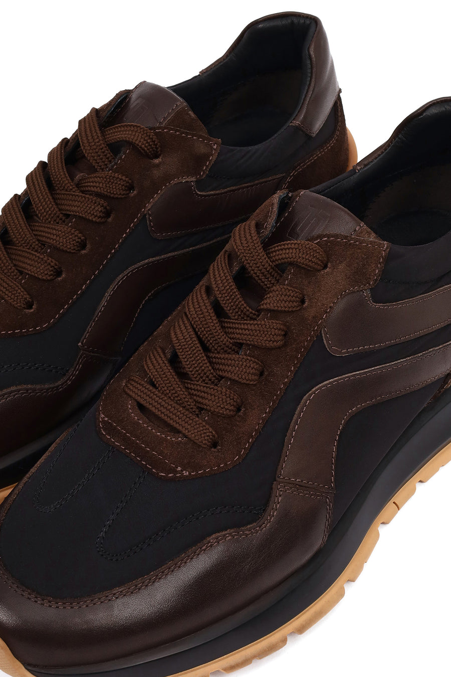 Men's Black Lace-Up Leather Sneaker