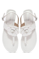 Women's Cream Flower Detailed Flip Flop Sandals | Derimod