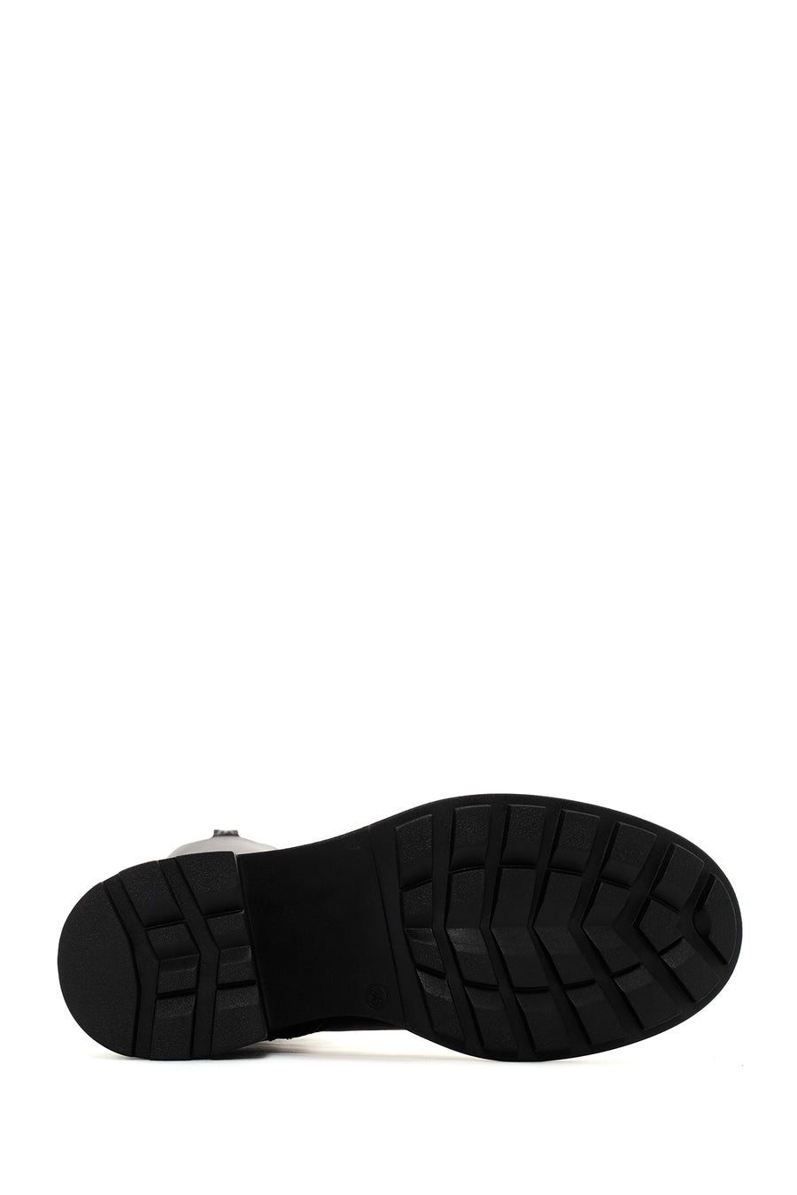Woman Black Zip Closure Short-Heeled Leather Boots