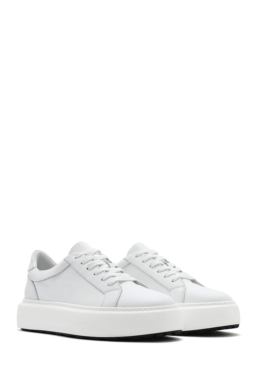 Erkek Beyaz Bağcıklı Kalın Tabanlı Deri Sneaker