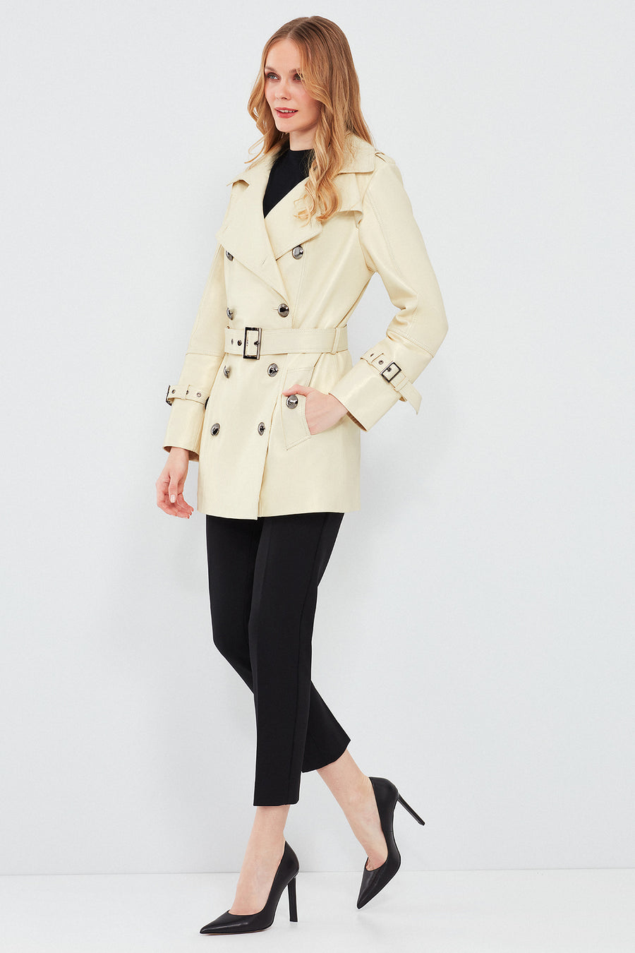 Barbara Women's Beige Double Breasted Collar Regular Leather Trench Coat