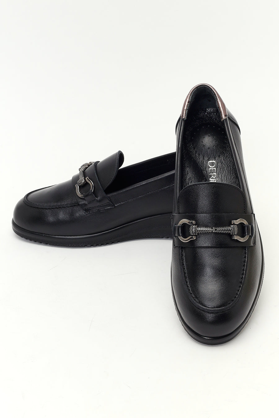 Kadın Siyah Tokalı Dolgu Topuklu Deri Comfort Loafer