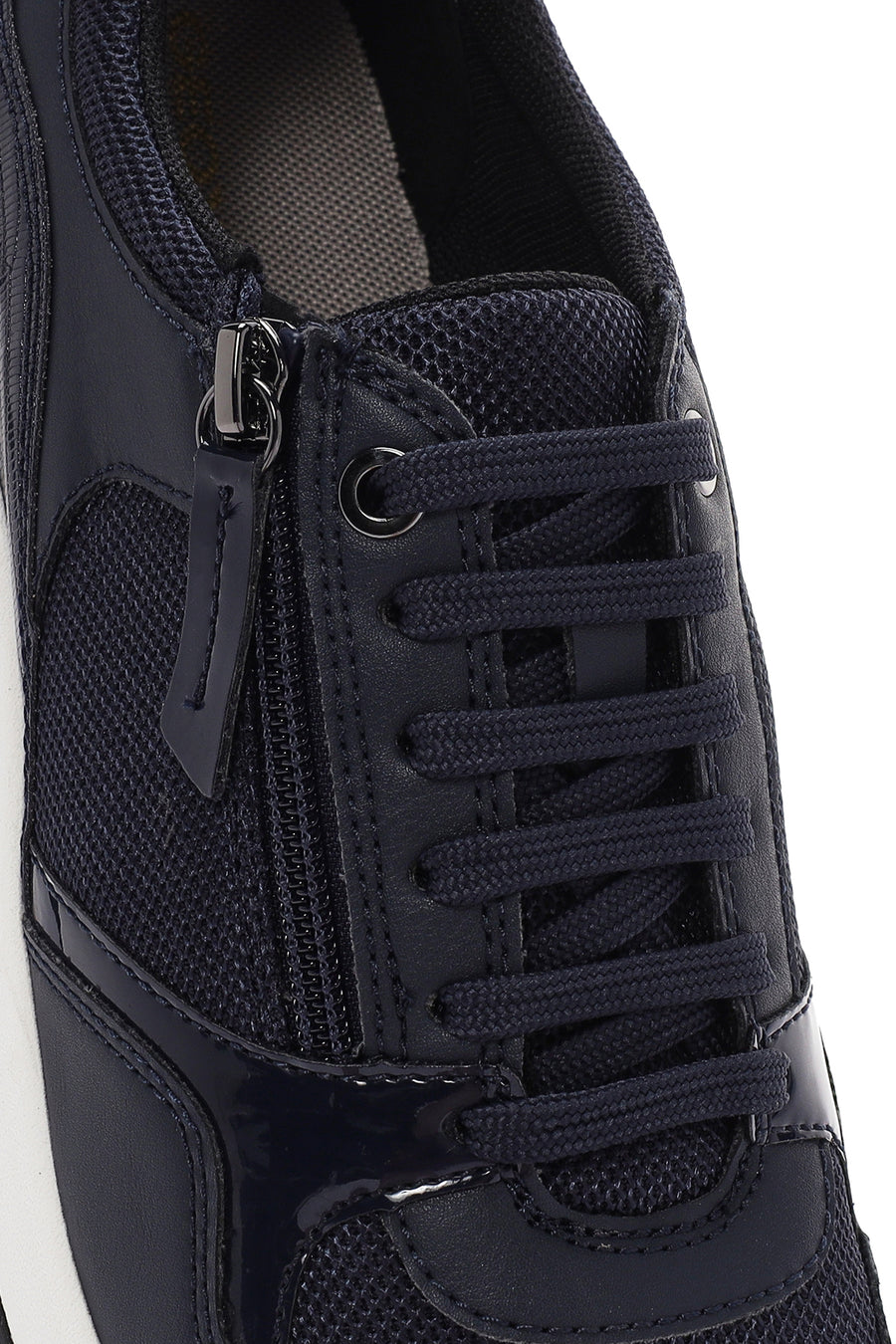 Geox Women's Navy Blue Bulmya Lace-Up Leather Sneaker