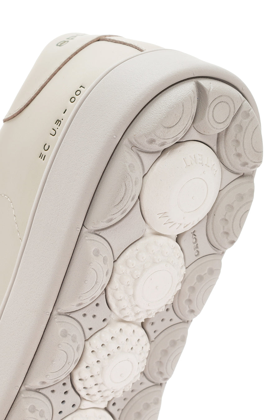 Geox Women's Beige Spherica Ecub-1 Lace-Up Leather Sneaker