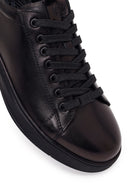 Derimod Fly Erkek Siyah Bağcıklı Kalın Tabanlı Deri Sneaker | Derimod