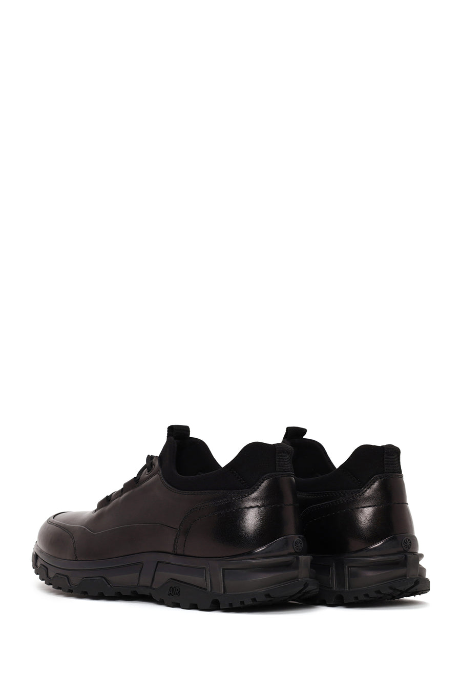 Derimod Fly Erkek Siyah Bağcıklı Kalın Tabanlı Deri Casual Sneaker