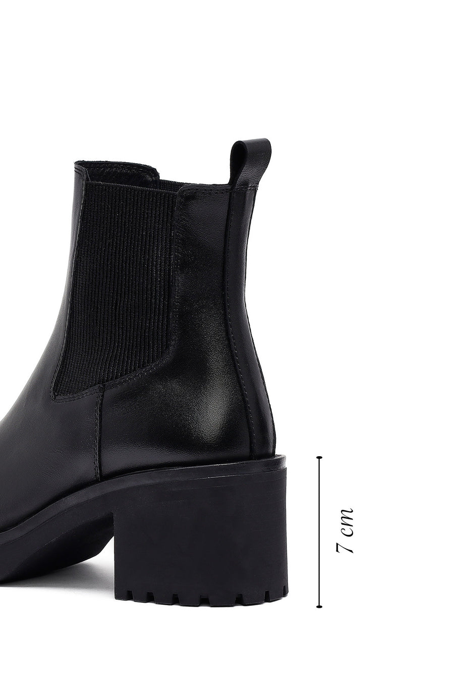 Woman Black Chunky Heels Leather Chelsea Boots