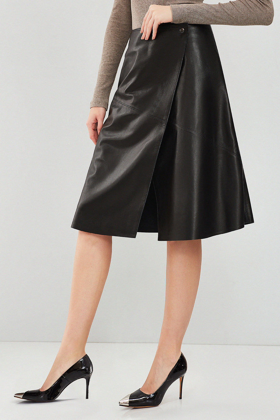 Mia Women's Black Leather Skirt