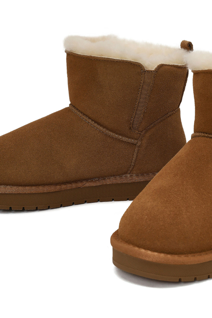 Woman Camel Suede Teddy Boots