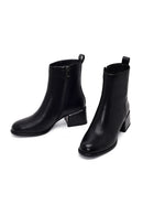 Women's Black Zippered Low Heel Boots | Derimod