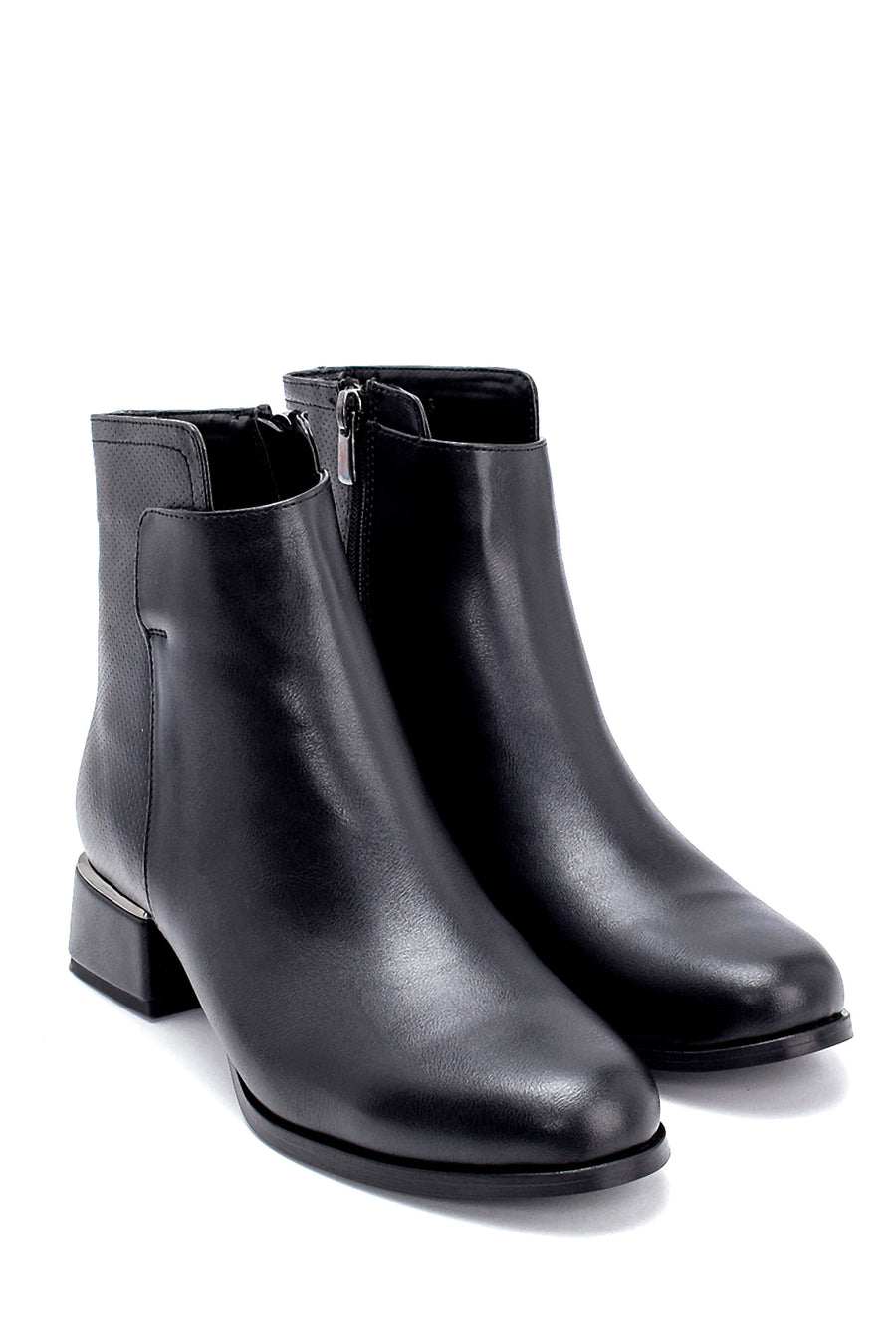Women's Zipper Detailed Boots