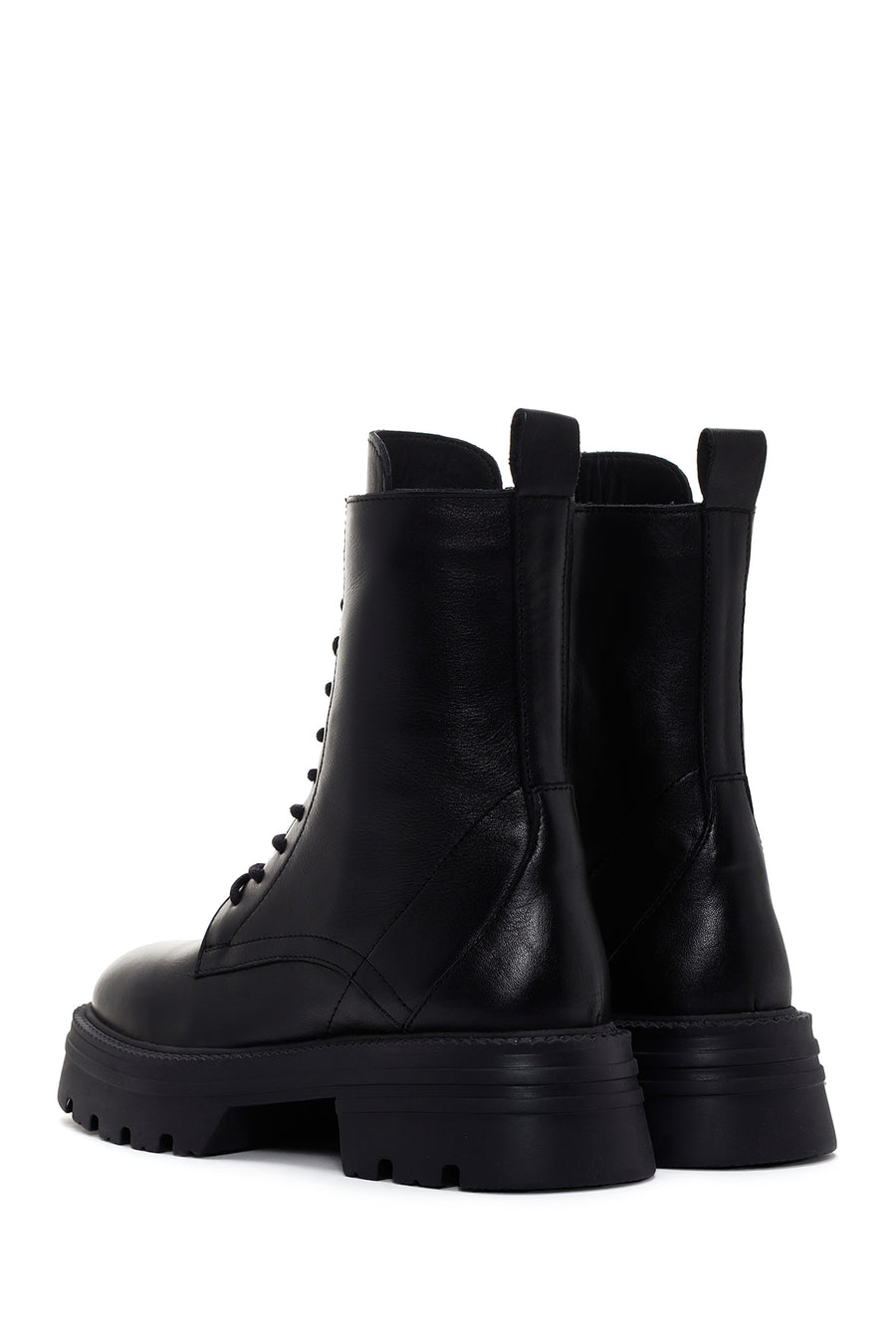Woman Black Zippered Thick Sole Leather Postal Boots