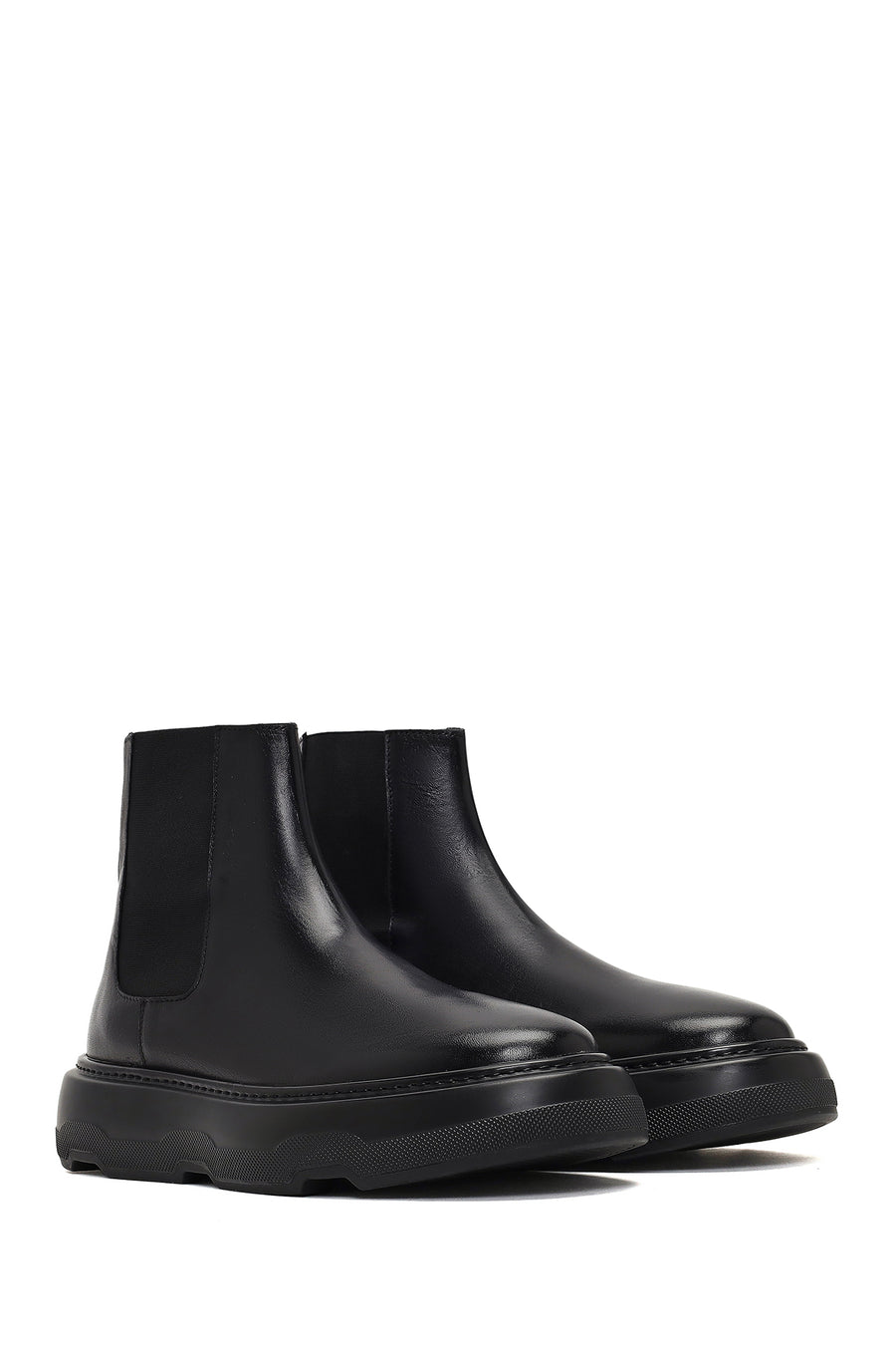 Men's Black Thick-Soled Leather Chelsea Boot
