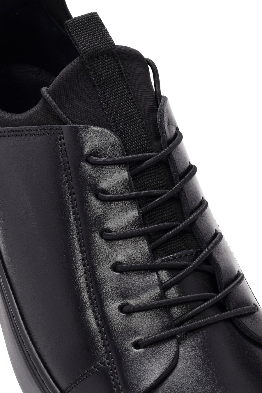 Erkek Siyah Bağcıklı Deri Sneaker