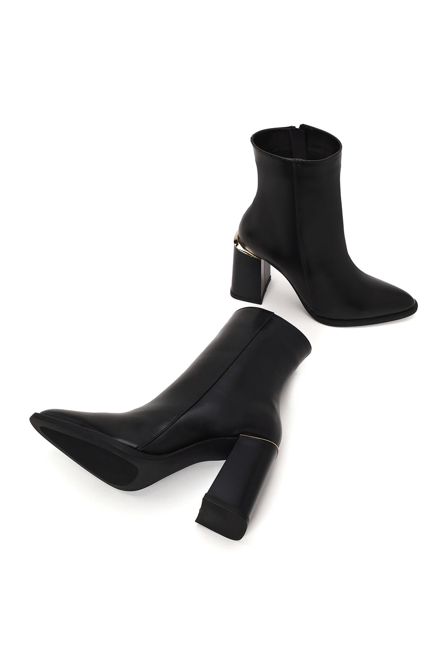Woman Black Zip Closure Thick-Heeled Leather Boots